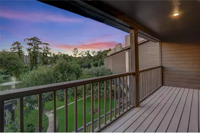 8800 Woodway Drive #8, Houston, TX 77063 - Photo 30