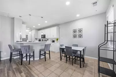71 Summerhaze Circle, The Woodlands, TX 77382 - Photo 6