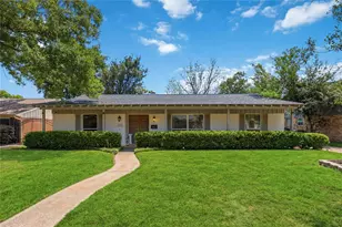 6131 Dumfries Dr, Houston, TX 77096 - Photo 1