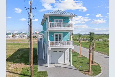 669 Seaside Dr, Crystal Beach, TX 77650 - Photo 2