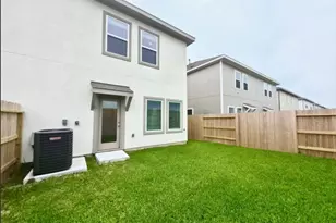 2136 Salinas Dr, Rosharon, TX 77583 - Photo 16