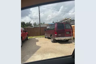 4502 Cavalcade Street, Houston, TX 77026 - Photo 2