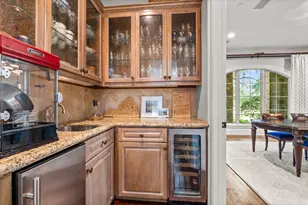 11935 Broken Bough Dr, Bunker Hill Village, TX 77024 - Photo 10