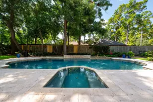 11935 Broken Bough Dr, Bunker Hill Village, TX 77024 - Photo 46