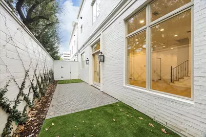 3 Wentworth Green Way, Houston, TX 77027 - Photo 38