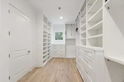 3 Wentworth Green Way, Houston, TX 77027 - Photo 24