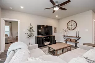 8435 Jetty Glen Dr, Cypress, TX 77433 - Photo 14
