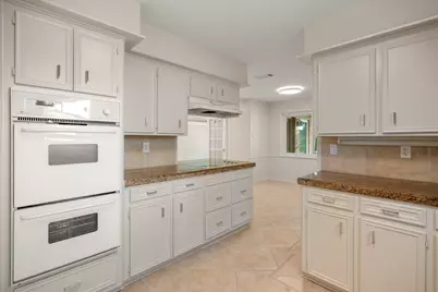 11611 Primwood Drive, Houston, TX 77070 - Photo 10