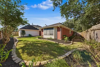 102 Crimson Bay Drive, League City, TX 77573 - Photo 40