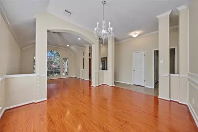102 Crimson Bay Drive, League City, TX 77573 - Photo 8