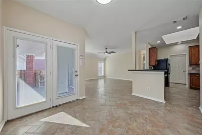 102 Crimson Bay Drive, League City, TX 77573 - Photo 14
