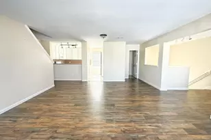 175 Binnacle Ct, Willis, TX 77318 - Photo 6