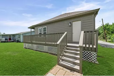1212 Glendale, Dayton, TX 77535 - Photo 32