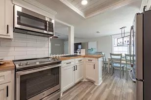 1726 65th St, Galveston, TX 77551 - Photo 6