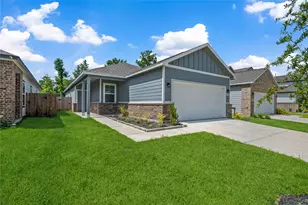 16934 Needlepoint Dr, Conroe, TX 77302 - Photo 2