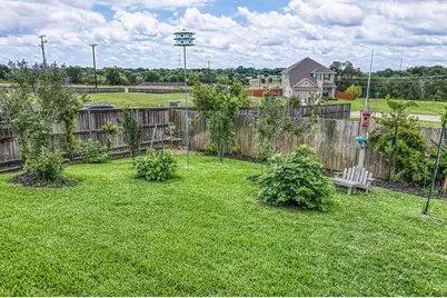 2001 Vineyard Pass, Brenham, TX 77833 - Photo 2