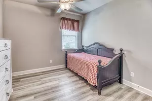 2001 Vineyard Pass, Brenham, TX 77833 - Photo 14