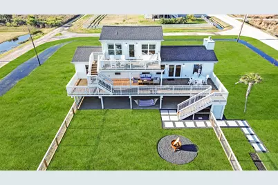 3913 11 Mile Road, Galveston, TX 77554 - Photo 1