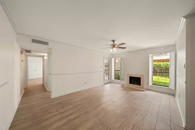 1601 S Shepherd Drive #126, Houston, TX 77019 - Photo 2