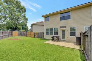 13011 Peppergate Ln, Houston, TX 77044 - Photo 22