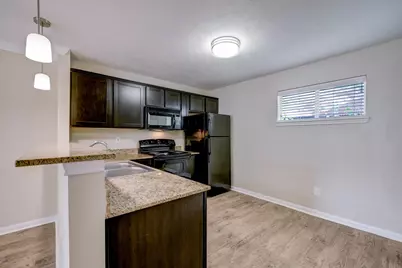 1222 Heights Boulevard #9, Houston, TX 77008 - Photo 6
