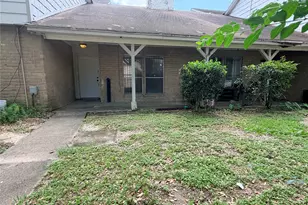 5602 Easthampton Dr, Houston, TX 77039 - Photo 1