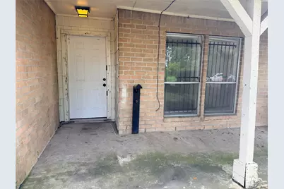 5602 Easthampton Drive #B, Houston, TX 77039 - Photo 2