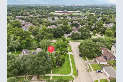 1019 Quiet Glen Court, Sugar Land, TX 77479 - Photo 4