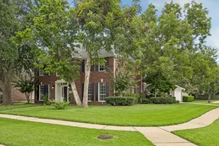 1019 Quiet Glen Ct, Sugar Land, TX 77479 - Photo 2