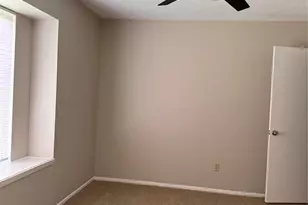 2103 Barrington Pl Dr, Sugar Land, TX 77478 - Photo 22