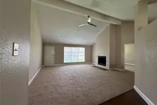 2103 Barrington Pl Dr, Sugar Land, TX 77478 - Photo 8