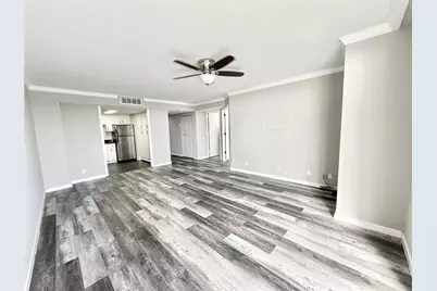 2016 Main Street #2204, Houston, TX 77002 - Photo 12