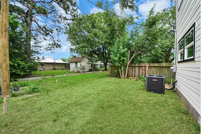 303 S Utah Street, La Porte, TX 77571 - Photo 36