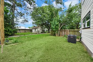 303 S Utah St, La Porte, TX 77571 - Photo 36