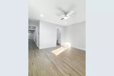810 Avenue D, South Houston, TX 77587 - Photo 10