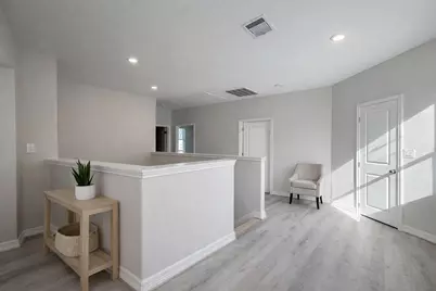 9315 Noel Street, Houston, TX 77033 - Photo 6