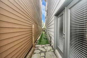 1112 Columbus St, Houston, TX 77019 - Photo 6