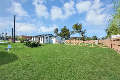 801 Mabel Street, Richmond, TX 77469 - Photo 6