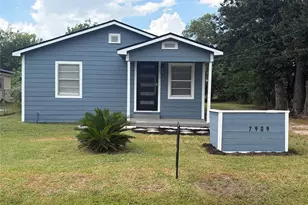 7909 Hoffman St, Houston, TX 77016 - Photo 1