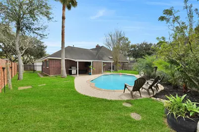 2211 Summer Reef Drive, League City, TX 77573 - Photo 32