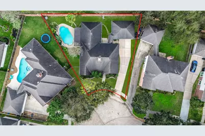 2211 Summer Reef Drive, League City, TX 77573 - Photo 2