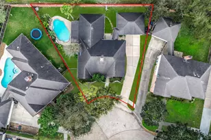 2211 Summer Reef Dr, League City, TX 77573 - Photo 2