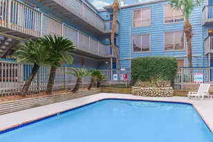 8100 Seawall Blvd, Galveston, TX 77551 - Photo 16