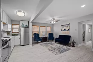 8100 Seawall Blvd, Galveston, TX 77551 - Photo 4