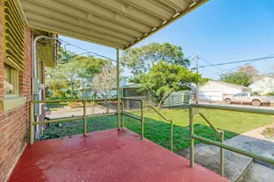 5022 Woodrow Ave, Galveston, TX 77551 - Photo 20