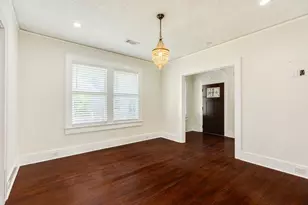 5022 Woodrow Ave, Galveston, TX 77551 - Photo 10