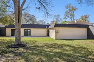 1150 Ivy Ln, Beaumont, TX 77706 - Photo 32