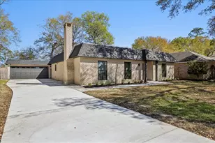 1150 Ivy Ln, Beaumont, TX 77706 - Photo 2