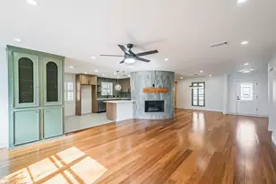 5607 Oak Trail Ln, Houston, TX 77091 - Photo 10