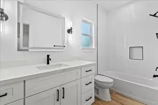 8323 Observatory St, Houston, TX 77088 - Photo 32